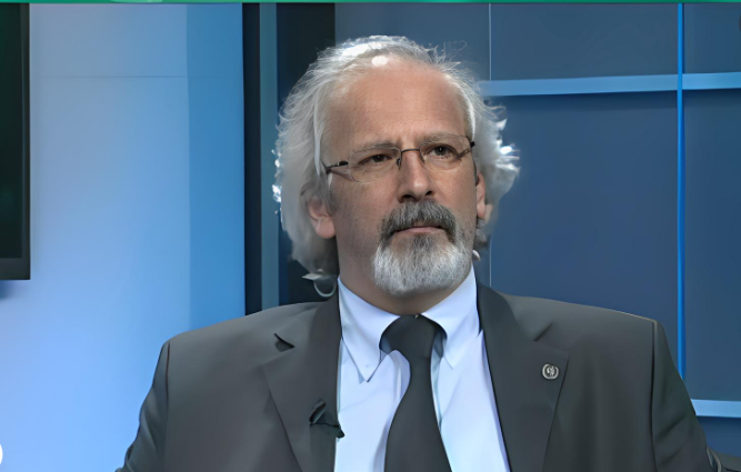 Prof. Dr. Ziya Toros Selcuk chest diseases specialist